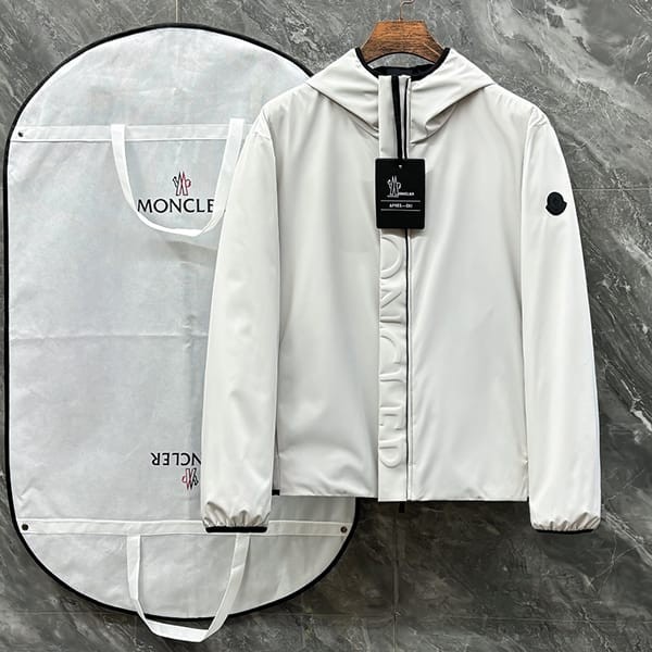 ☆超人気☆モンクレール n級品 Carlesジャケット★NewArrival 2色 moe38211